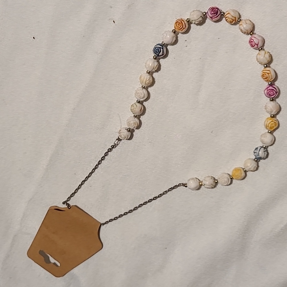 rosebud  necklace